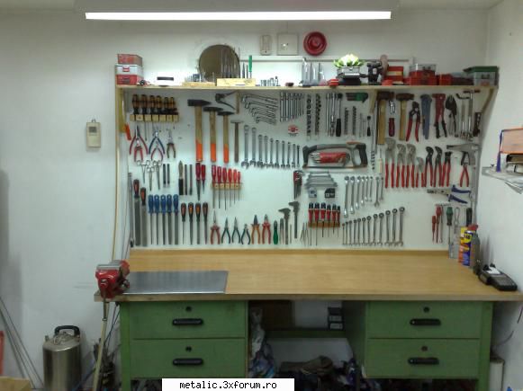 Banc de lucru. - Bancul meu de lucru din atelier - Poze