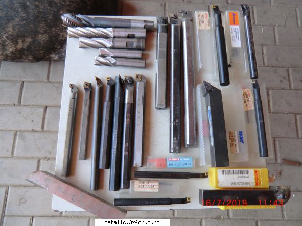 Poze cu strungul meu - cuțite de strung și freze 20 mm Unele - Vanzare/Cumparare Diverse