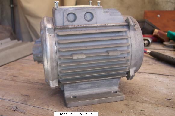 Reconditionare strung - Motorul arata asa - Strungul si SDV-uri ajutatoare