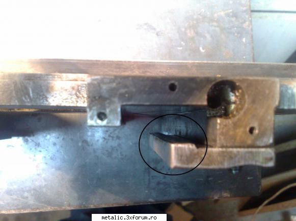 Strung SP80 - Vinovat nu era batiul strungului ci pana de sub - Strungul si SDV-uri ajutatoare