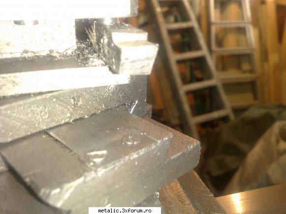 Strung SP80 - Cam asa arata cutitul (din pacate atat poate - Strungul si SDV-uri ajutatoare