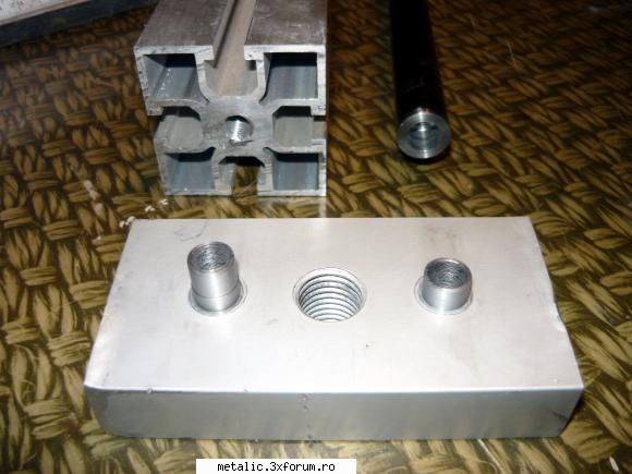 Strungul meu Quantum 250x550 universal 125mm 750W 550mm intre axe - andreigradu - Strungul si SDV-uri ajutatoare